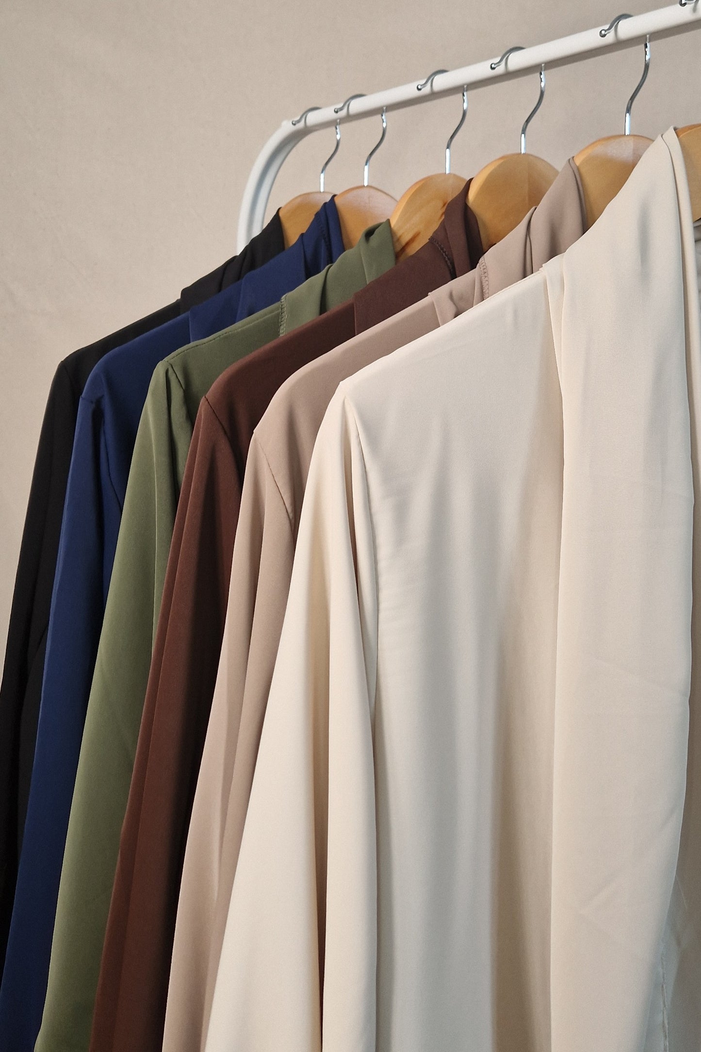 Abaya mit Integriertem Kopftuch