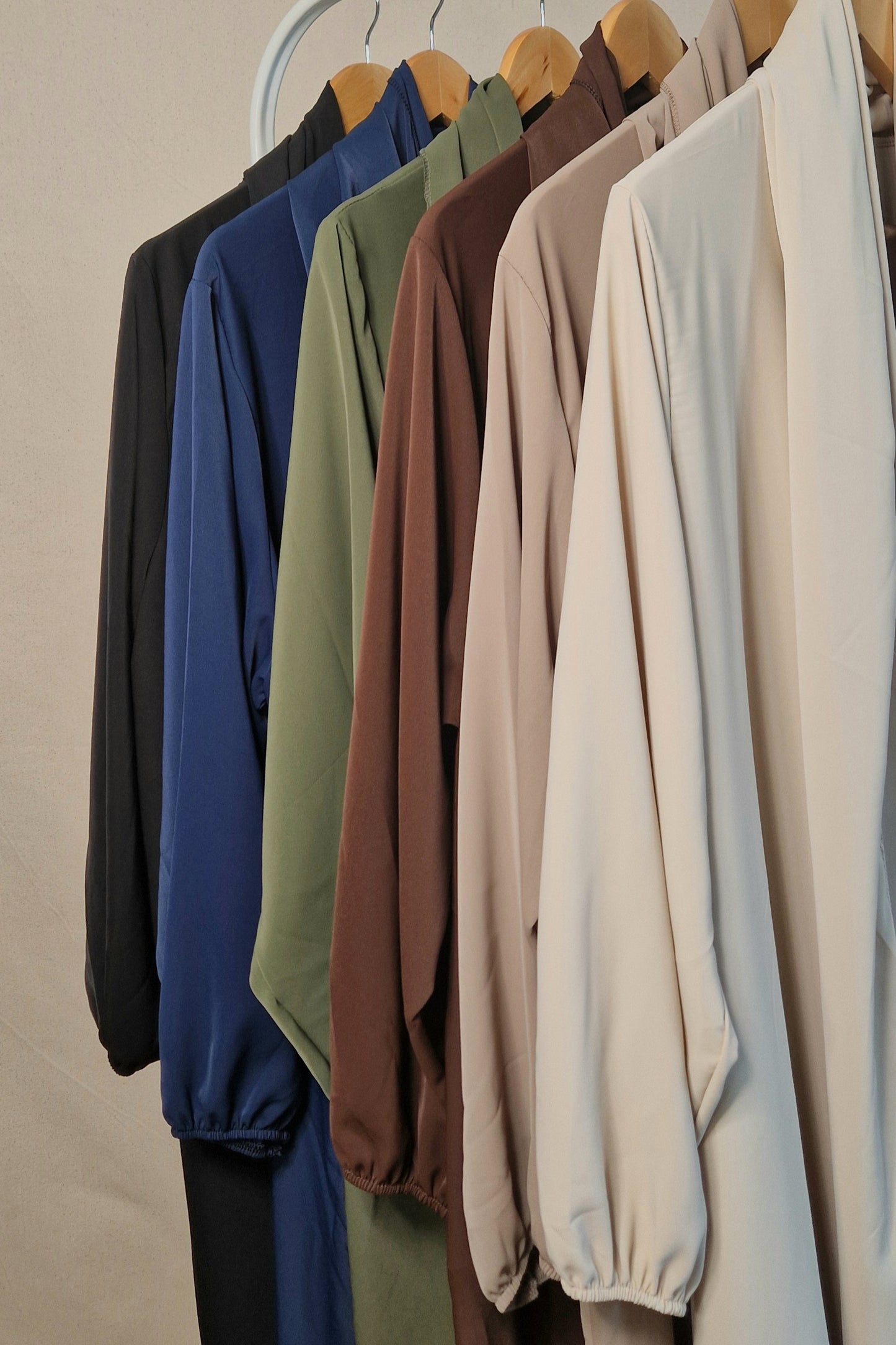 Abaya mit Integriertem Kopftuch