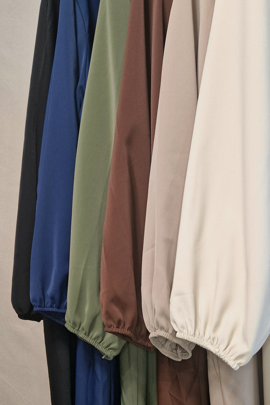 Abaya mit Integriertem Kopftuch